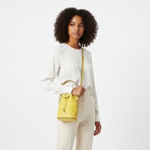 펜디 FF 몬트레조 레더 미니 버킷백 8BS093 ANWT F1NPT