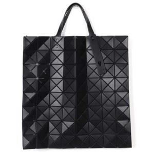 바오바오 토트백 BB46AG68216 MATTE BLACK DOM