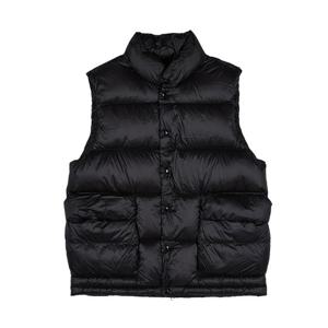 [CP컴퍼니] FW25 남성 D.D. 쉘 패딩 조끼 19CMVE192A 110416A 999