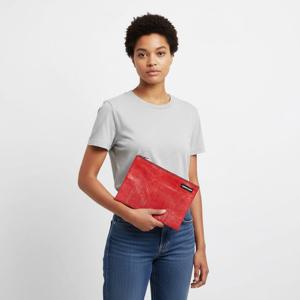 프라이탁 남녀공용 스몰 클러치백 (F07 CHUCK 0169)