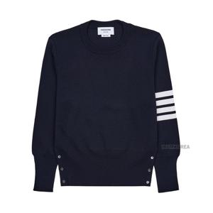 [톰브라운] FW25 남성 울 4바 풀오버 니트 MKA189A 00014 415