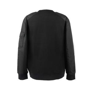 [로로모다] 몽클레어 로고 패치 포켓 슬리브 남성 맨투맨 / 8G00049-89A8F-999