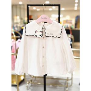 [프렌치캣 9D] 아이보리 고양이 스칼럽 블라우스 (Q45DAB010S)