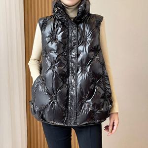 [올리비에스클로젯] 누빔 포인트 하이넥 패딩 조끼_O2512PV603D