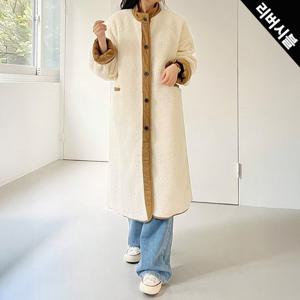 [올리비에스클로젯] 리버시블 뽀글이 롱 패딩_O2512PD007D