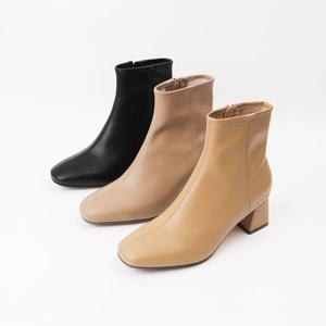 [신난다슈]여성 앵클 부츠 힐 5cm 여자 숏 앵글 부츠 소가죽 발편한 통굽 사각코 MRO257049