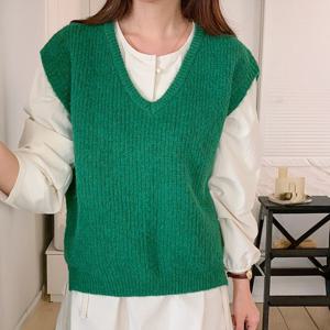 [올리비에스클로젯]브이넥 울 니트 베스트_O2510KV030C