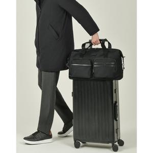 헤지스 골프 25FW 블랙 남성 나일론 포켓 디테일 보스턴백 HUBA5F901BK