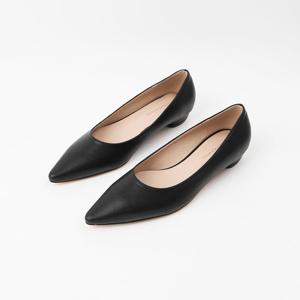 [신난다슈]여성 펌프스 구두 2cm 여자 플랫 단화 스틸레토 소가죽 낮은굽 GDR243007 블랙