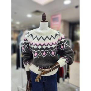 스테파니 세이브존08 스테파니 하트 노르딕 니트 A24SW4441