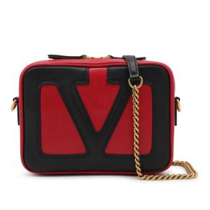 발렌티노 레드 앤 블랙 렉탱귤러 숄더 백 7W2B0R86 PTJAKV