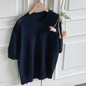 샵앤) 여성 라운드넥 브이펀칭 반팔 니트 티셔츠 DGB-WKN-4558-블랙