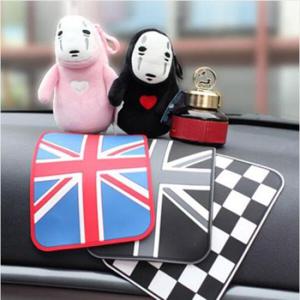 아트박스/와인앤쿡 차량용 논슬립 패드 1개(색상랜덤)