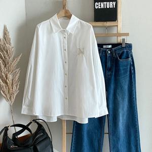 샵앤) 여성 카라넥 N자수 면100 긴팔 루즈핏 셔츠 DGB-WBL-4762-아이보리