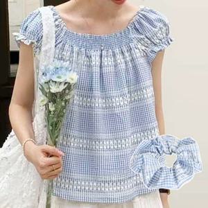 샵앤) 여성 체크 오프숄더 스모크 블라우스 MSE-WBL-20758-소라