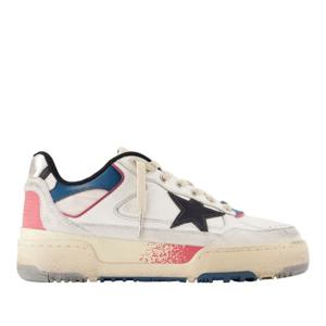 골든구스 포티 투 화이트 가죽 스니커즈 GMF00630 F007371 8295