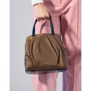 닥스 골프 여성 25FW PREMIUM 브라운 셔링포인트 토트백 DNGF5F653W2