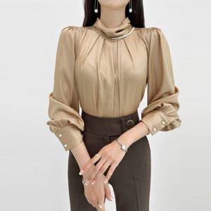 [금찌]금찌 오디에 진주 샤틴 블라우스 ST7822B