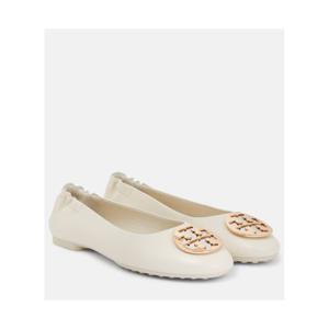 토리버치 Claire Double T 레더 발레리나 플랫 P00831117