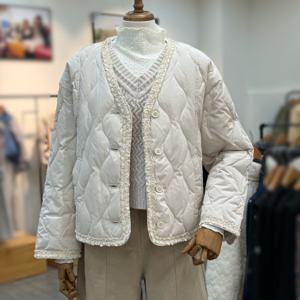 [써스데이아일랜드]브이넥 퀼팅 패딩 점퍼 t248mdj239