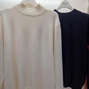 Destijl HC06 부드럽고 깔끔한 반목폴라 무지 니트티 D2547sw02