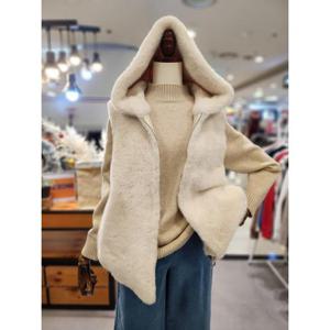 스테파니 세이브존01 퍼 후드 조끼 A25JK5428