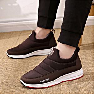 전체적 털안감으로 겨울철 따스한 패빙 슬립온