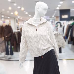 [ab.f.z]도톰 하이넥 꽈베기 니트 FSPHA1Y49A