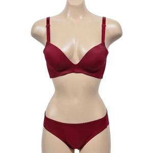 컬러의 볼륨업 노와이어 누디스타일 C컵 브라팬티세트