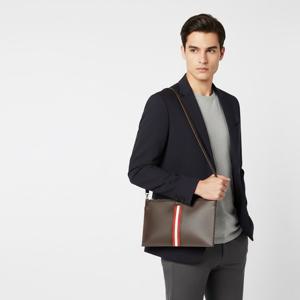 발리 삼선 메탈 로고 스트랩 클러치백 TENERY F021