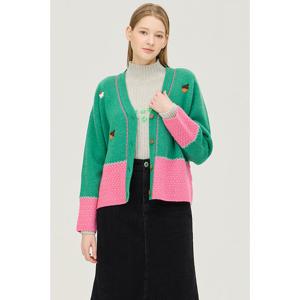 [베네통]밑단 조직 변형 블럭 니트 가디건 (BAKC06511)