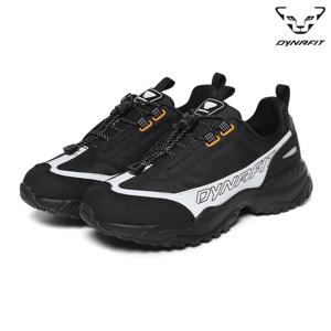 다이나핏 [택가 149,000원] 남녀공용 쿼츠 코어 운동화 YUF24N03Z1