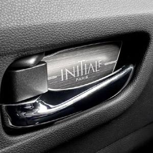 자동차컵홀더몰딩 카이만 더뉴 QM6 메탈 도어캐치 4pcs