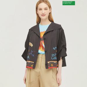 베네통 와이드 카라 블라우스 BABLB7531