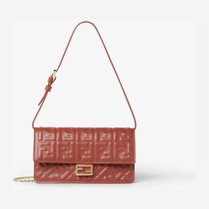 펜디 바게트 체인 장지갑 8M0498AAJD F1S4E F1S4E