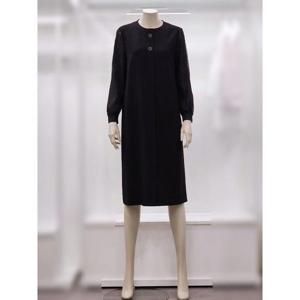 프렐린 세이브존02 소매 배색 블랙 원피스 RJO253040