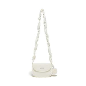 K254KCR080 글로시 크로스백 IVORY