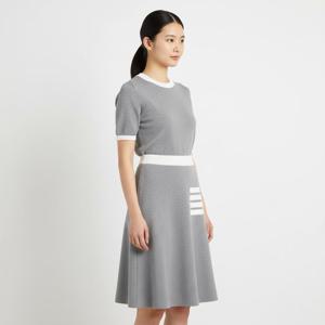 톰브라운23SS FKK092C Y1002 055 더블 페이스 메리노 사선 스커트 그레이