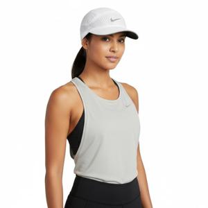 나이키 드라이 핏 ADV 플라이 언스트럭처 리플렉티브 러닝 캡 (FB5681-100)