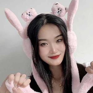 곰돌이 쫑긋 귀마개 핑크 움직이는 왕 겨울 방한 털