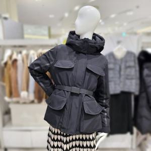 [밸리걸] 벨티드 후드넥 덕다운 하프 점퍼 222610