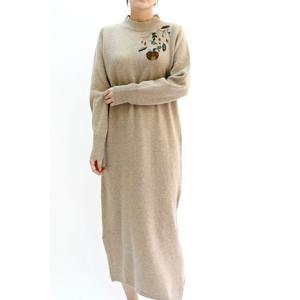 [비꼴리끄(여성)]캐시 울 라운드 니트 원피스 B234KO2010