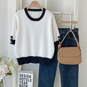 샵앤) 여성 배색 라운드넥 소매 포인트 단추 반팔 니트 티셔츠 DGB-WKN-4315-아이보리