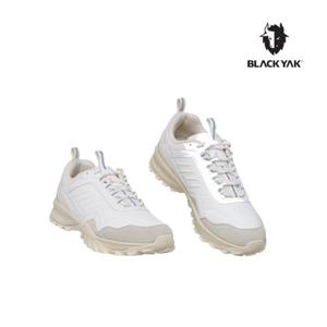 [블랙야크] 라이프 스니커즈 포카라 (ABYSHXU917)