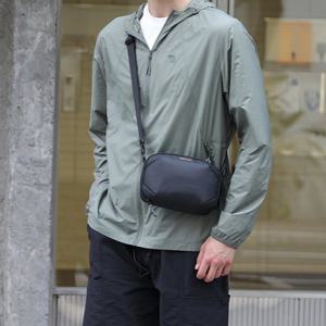 MR0186C 마크라이든 컴팩트한 생활방수 이중마감 경량 크로스백