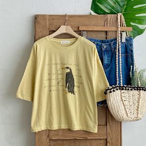 샵앤) 국산 여성 라운드 레터링 펭귄 반팔 티셔츠 FJ-WSH-4539-옐로우