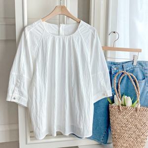 샵앤) 여성 라운드넥 나그랑 사선 6부 심플 여름 블라우스 DGB-WBL-4565-아이보리