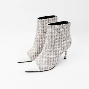[신난다슈]여성 앵클 부츠 힐 9cm 스틸레토 하이힐 숏 앵글 부츠 트위드 AG250529 화이트