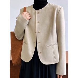 [예쎄][예쎄] 뉴트럴 절개라인 노카라 포멀 자켓 (S5SJK009A)