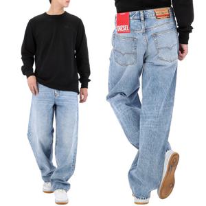 25FW 디젤 2001 D-MACRO 릴렉스 데님 팬츠 A11598 09I29 01